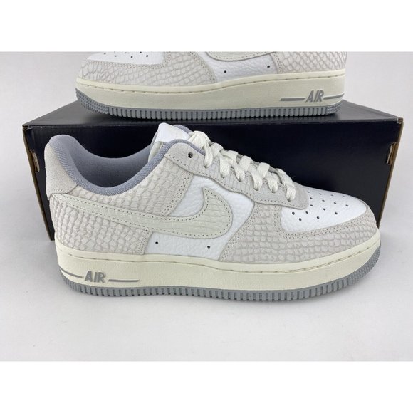 Nike Air Force 1 07 White Python Women's Sneakers Shoes Grey Snake DX2678 100 - Picture 4 of 12